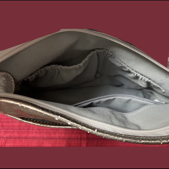 The Sak Metallic Gold-Silver Pig Leather Shoulder Bag - Picture 10 of 10